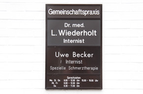 wiederholt + becker Praxis/Praxisschild